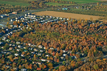 Image showing View over suburban neighborhood