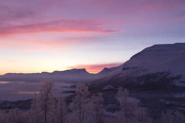 Image showing Sunrise over Lapporten