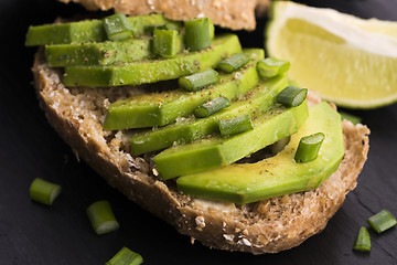 Image showing Sandwich with avocado