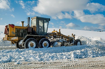 Image showing Clearing roads of snow on highway