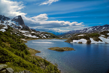 Image showing lake on Dientes de Navarino