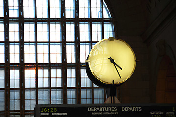 Image showing Clock train station