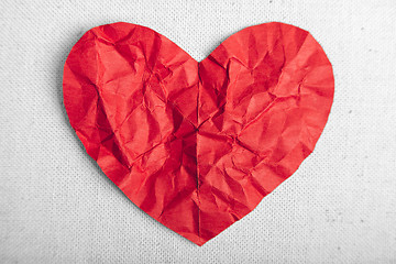 Image showing heart of red paper 