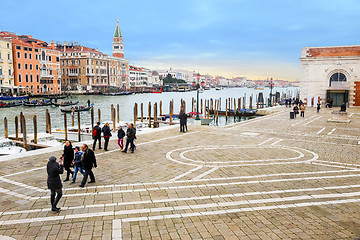 Image showing Tourists walking in Venice