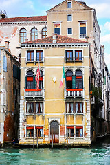 Image showing Colorful building in Venice