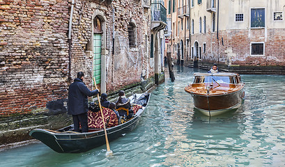 Image showing Venetian Traffic