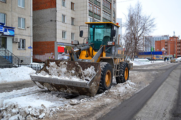 Image showing Cleaning of snow from city streets.