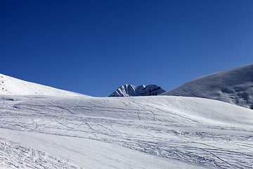 Image showing Ski slope in sun morning