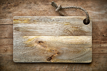 Image showing top view of wooden cutting board 