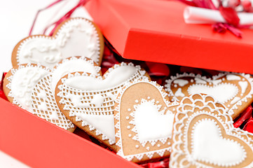 Image showing isolated gingerbread valentine cookie heart