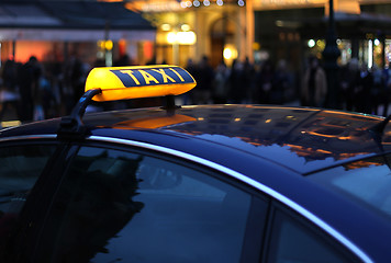 Image showing Taxi sign at night 