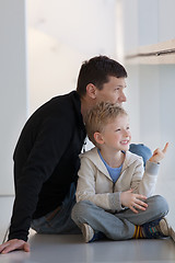 Image showing family at the airport