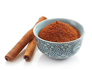 Image showing Bowl of cinnamon powder