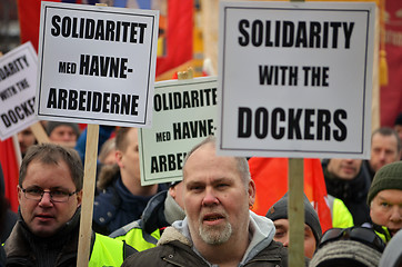 Image showing Dockers protest at Port of Oslo