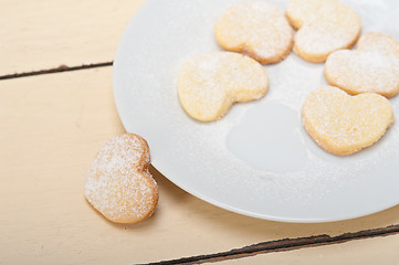 Image showing heart shaped shortbread valentine cookies