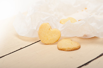 Image showing heart shaped shortbread valentine cookies