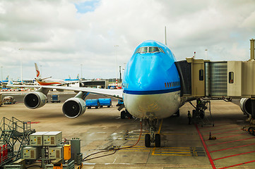 Image showing A plane at the airport gate