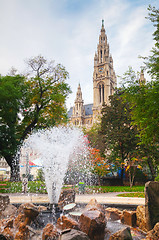 Image showing Fountain near Rathaus (Cityhall) in Vienna