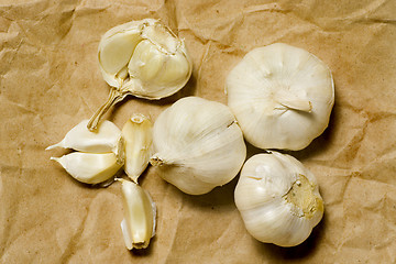 Image showing Cloves of garlic

