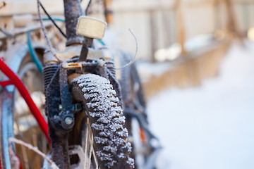 Image showing bike in the snow