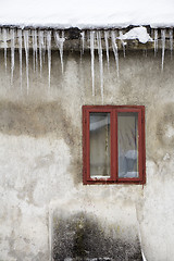 Image showing Icicles hangingon the roof