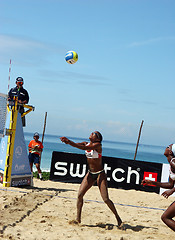 Image showing Cuban players compete in the quarter finals of the Swatch-FIVB W