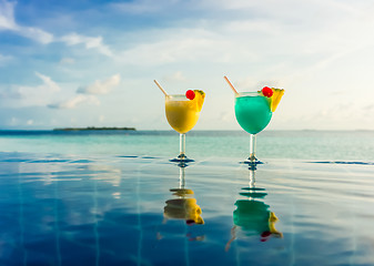 Image showing Cocktail near the swimming pool