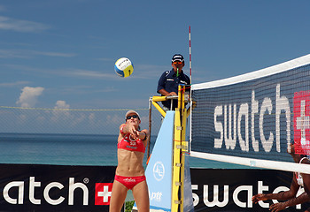Image showing Swiss player competes in the quarter finals of the Swatch-FIVB W