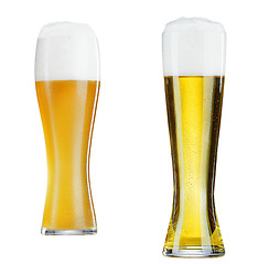 Image showing two glasses of beer close-up with froth