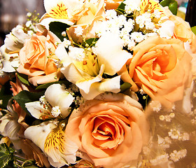 Image showing Wedding bouquet with roses