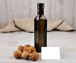 Image showing Walnut oil