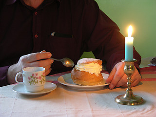 Image showing Semla 2