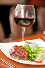 Image showing beef meat and wine