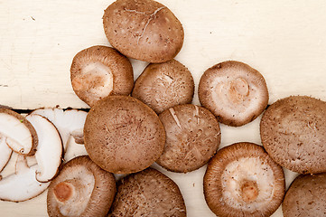 Image showing shiitake mushrooms