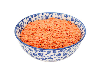 Image showing Red lentils in a blue and white china bowl