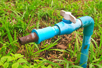 Image showing old and rusty faucet 