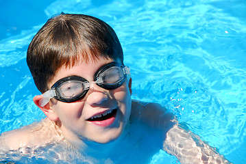 Image showing Boy child pool