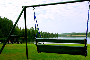 Image showing Bench swing