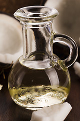 Image showing Coconut oil for alternative therapy 