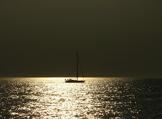 Image showing Yatchting i sunset