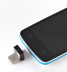 Image showing USB flashes drive 3.0 and mobile phone