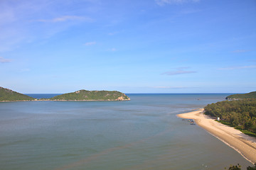 Image showing Beautiful tropical island, beach landscape