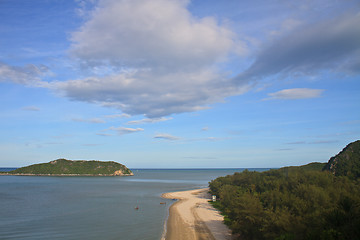 Image showing Beautiful tropical island, beach landscape