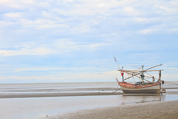 Image showing Fishing boat on the beach