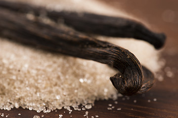 Image showing vanilla sugar and vanilla beans