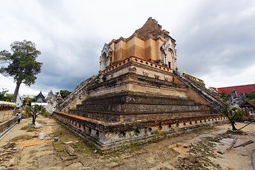 Image showing chedi luang temple