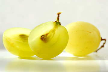 Image showing Grapes macro