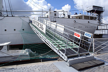 Image showing Entrance to the ship