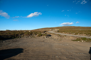 Image showing Road through mountain plateau Valdresflye, Jotunheimen, Norway