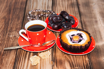 Image showing Coffee dates cake and crystal sugar navat